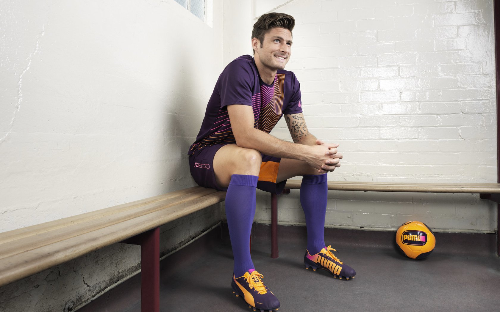 中超边路战术反复使用频率对比图,中超边前卫